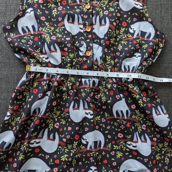 Hide & Seek Button Front Sleeveless Sloth Print Summer Dress - Picture 8 of 10